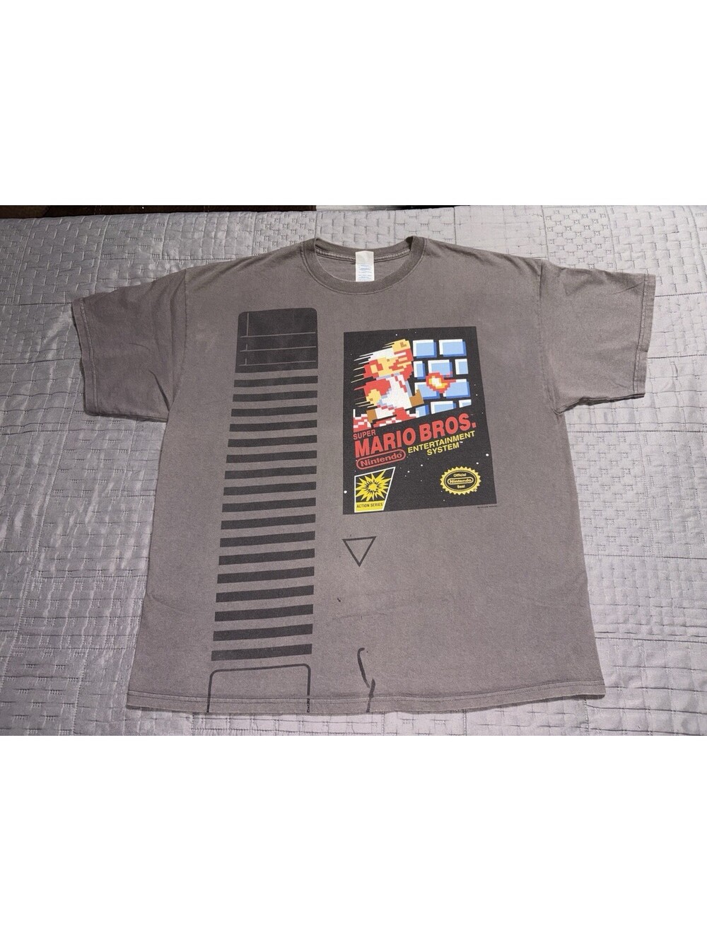 Vintage 2008 Nintendo Super Mario Bros NES T Shirt 2XL Delta Magnum Weight